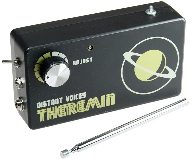 distant voices widara