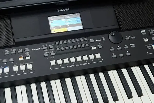 quel-clavier-arrangeur-Yamaha-choisir