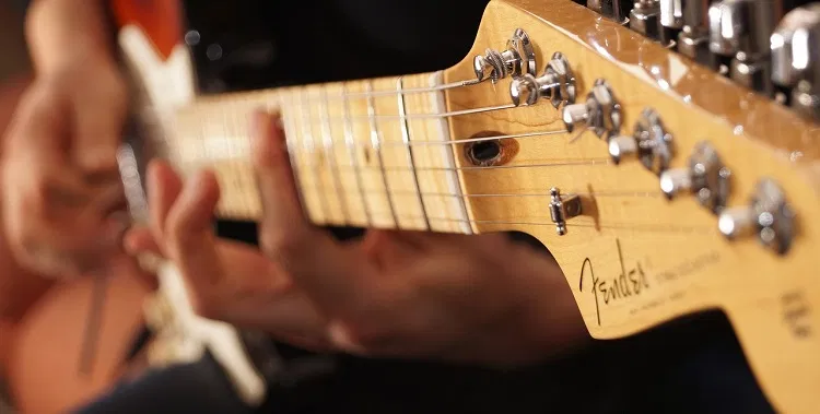 comparaison-guitare-Fender-Gibson