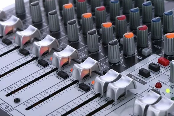 guide-achat-table-mixage-analogique