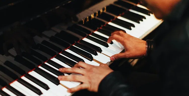 guide-apprendre-jouer-piano-rapidement