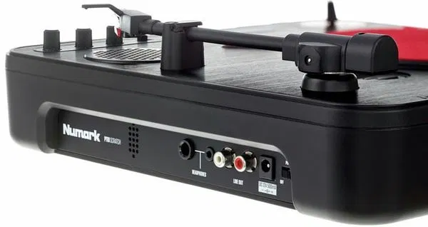 comment-choisir-platine-vinyle-ampli-integre