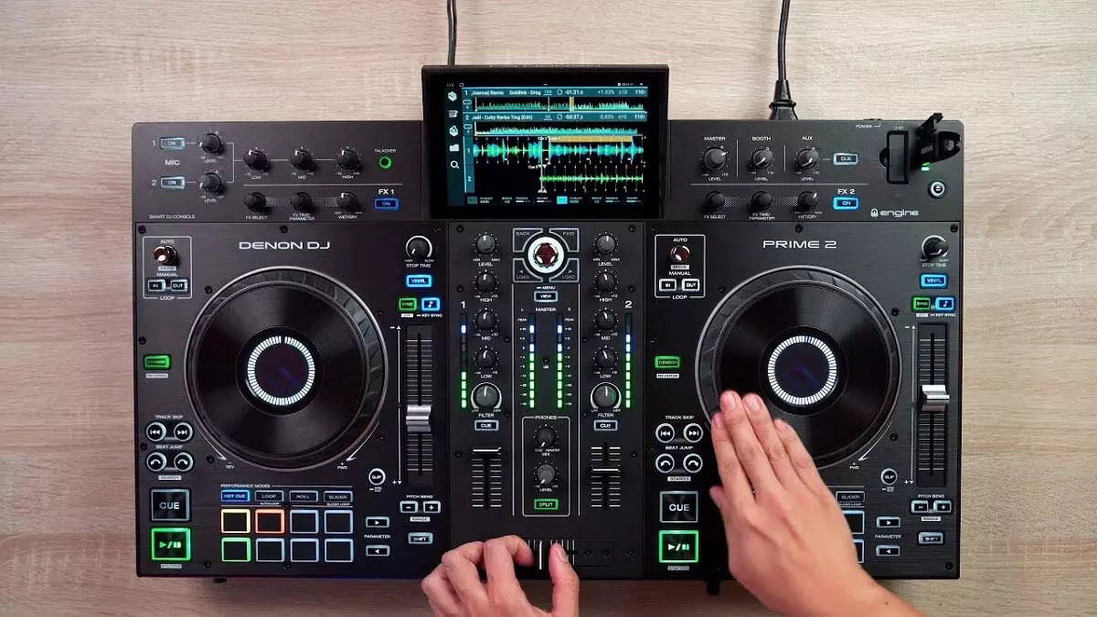 Comment Choisir un Controleur DJ ? Notre Guide d'Achat